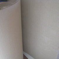 papier falisty do zabezpieczania podłogi